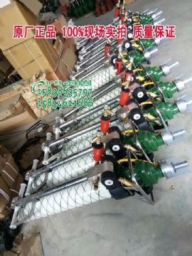 點擊查看詳細信息<br>標題：發(fā)往山西太原MQT-120/2.3氣動錨桿鉆機及配件 閱讀次數：1945